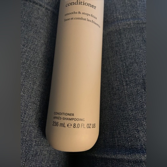 Living proof no frizz conditioner 8oz new - Picture 3 of 4